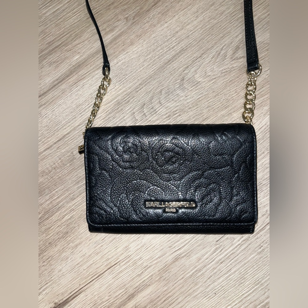 Karl Lagerfeld black wallet on chain rose detail - Picture 2 of 6